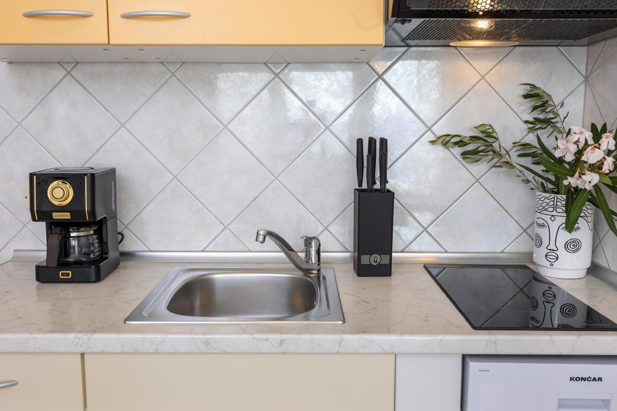 Apartments Stomarica Brela Ngoại thất bức ảnh